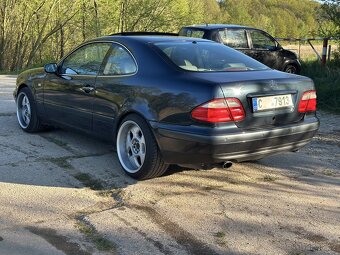 Mercedes-Benz W208 320i Automat – rok 1994 – dovoz Švýcarsko - 4