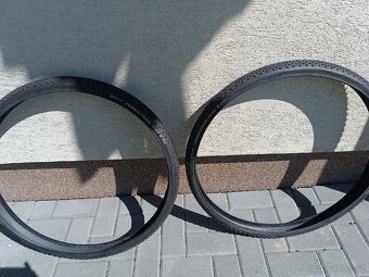Gravel pneu 700x40C - 4