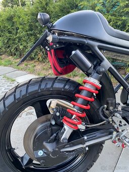 BMW CAFFERACER 1000 - 4