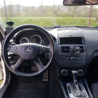 Mercedes Benz c - 4