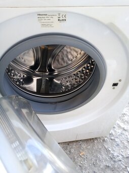 Nabízím zánovní pračku Hisense třidy A+++ 7 kg prádla - 4