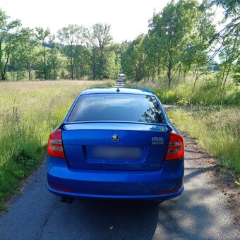 Škoda Octavia 2.0 TFSI rs - 4