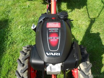 Malotraktor Vari s vozíkem - 4