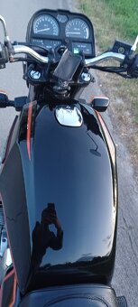 Suzuki GSX 750 E rok 1980 - 4