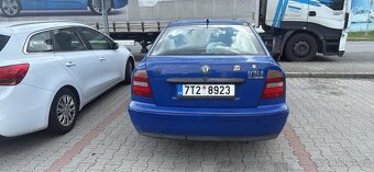 Skoda octavia 1 1.6 55kw - 4