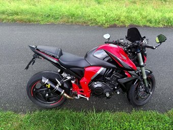 Honda CB1000R - 4