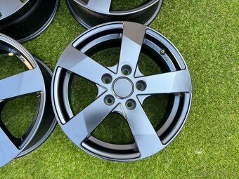 16 5x114,3 R16 alu kola disky Dacia,Renault - 4