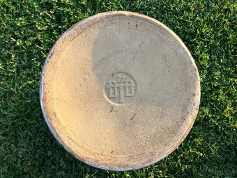 NEPOŠKOZENÝ, ORIGINÁLNÍ KAMENINOVÝ SOUDEČEK KE KVAŠENÍ ZELÍ - 4