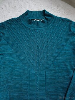 Dámský žíhaný tyrkysový svetr s plastickým vzorem L - 4