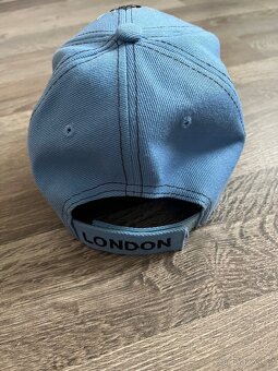 Kšiltovka úplně nová - 4