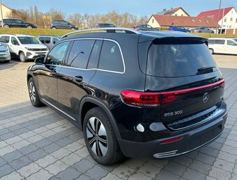 Mercedes-Benz EQB 300 Progressive 4MATIC - 4