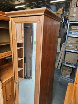 ZRCADLOVÁ SKŘÍŇ IKEA LEKSVIK - 4