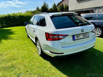 Škoda Superb, 2,0TDI,DSG,NAVI,serviska - 4
