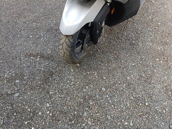 Kymco AK 550 Cz doklady v ceně. - 4