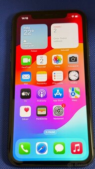 iPhone 11 64GB Black, krásný stav - 4