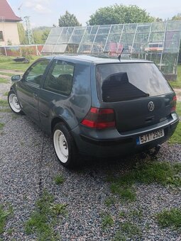 VW Golf 1.9 TDI 66kw - 4