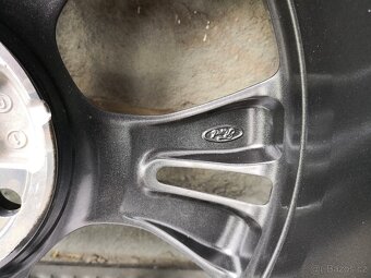 4x108 r18 - 4