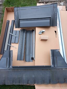 Střešní okno VELUX - 4