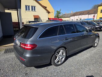 Mercedes-Benz Třídy E 220CDI AMG TZ - 4