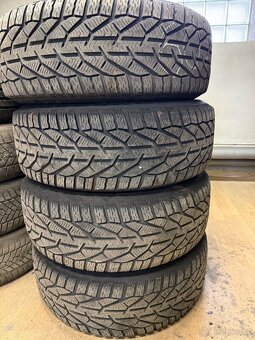 Zimní kola 255/55 R19 - 4