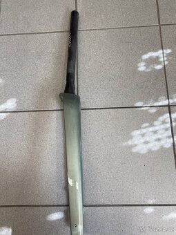 Karbonová vidlice z kola Trek Domane SLR - 4