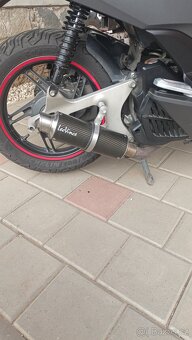 Výfuk Honda PCX 125 - 4