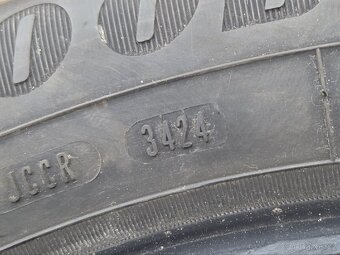 Zánovní letní pneu Goodyear 215/55/17 94V - 4