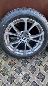TOP Originální zimní sada ALU kola BMW 225/50 R17 - 4