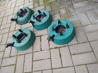 STOJAN NA VÁNOČNÍ STROMEČEK - 4