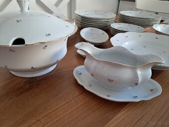 Jídelní servis kytičky,talíře, mísy - 4
