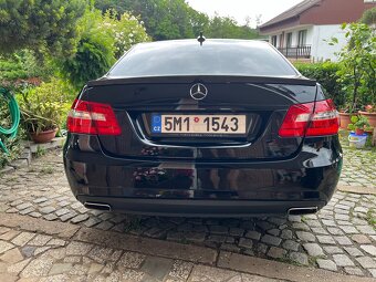 Mercedes e300 - 4