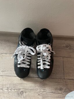 Profesionální brankářské brusle True Custom Two Piece - 4