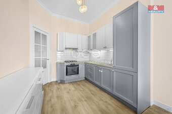 Pronájem bytu 2+1, 82 m², Praha, ul. Římská - 4