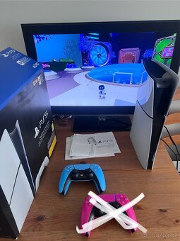 PS5 Slim 1TB digital s příslušenstvím - 4