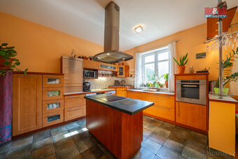 Prodej rodinného domu, 212 m², Hodonín, ul. Muchova - 4