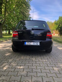 Volkswagen Golf 4 1.4 16V - 4