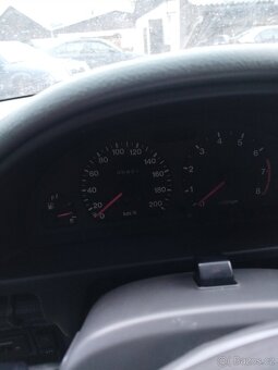 Suzuki Swift 1.0 - 4