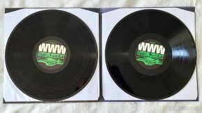 WWW - Neurobeat 2LP - 4