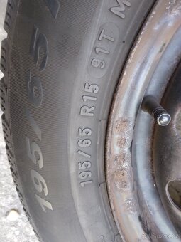 Prodám 4x kola Kia 5x114,33, +4x orig. poklice - 4