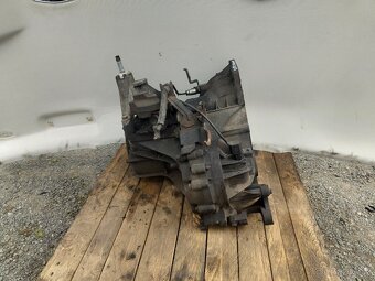 Převodovka Ford Connect 1.8TDCI 55kw XS4R-7F096 - 4