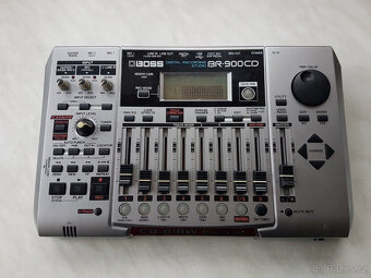 Digitální nahrávací studio BR-900CD v špičkovém stavu nejen - 4