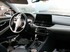 Hyundai i30 T-GDI - 4