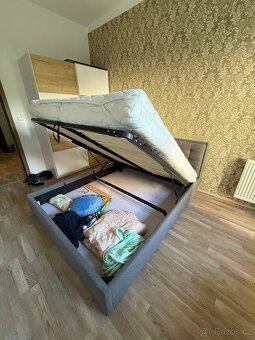 Postel 160×200 cm s úložným prostorem + matrace - 4