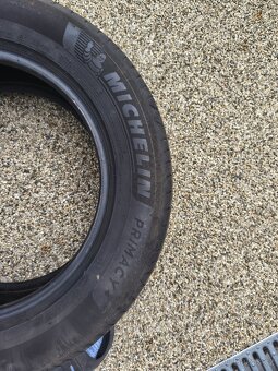 Pneu Michelin 205/60R16 - 4