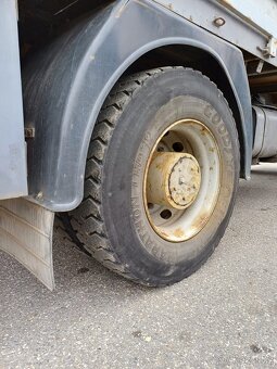 LIAZ s hydraulickou rukou - 4