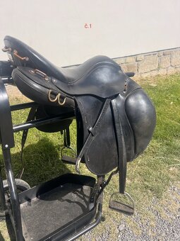 4 sedla k prodeji - 2x westernové a 2 x anglické - 4