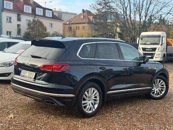 Volkswagen Touareg V6 3.0 TDI – 2019
170 kW 4x4 - 4