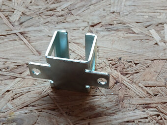 Laguna držák / úchyt KK-075 pro horní kolejnici - 4