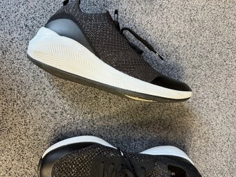 dámské tenisky značky Tamaris vel 37 - 4