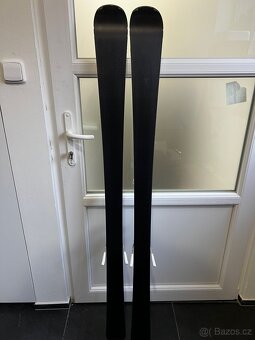 Prodám dámské lyže Elan 158cm - 4